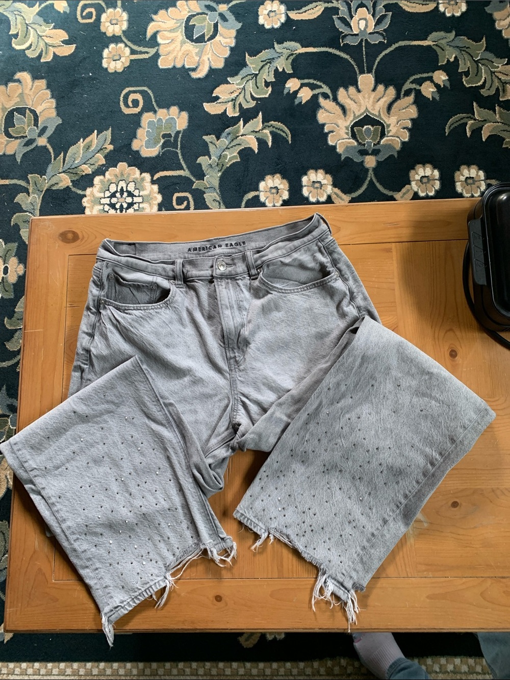 American Eagle Super High Rise Baggy Straight Jeans with Distressed Hem